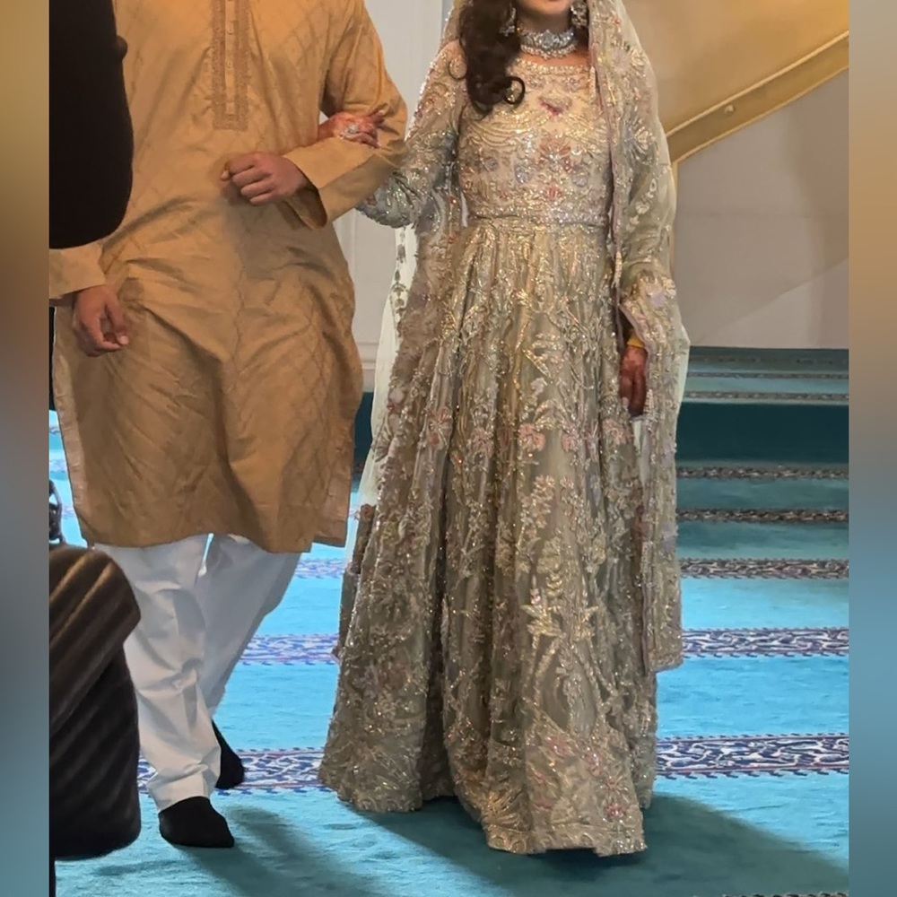 Suffuse by Sana Yasir Pakistani lehenga and choli